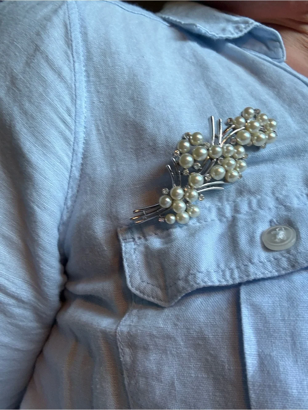 Vintage Faux Pearl Rhinestone Floral Spray Brooch Silver Tone 3”